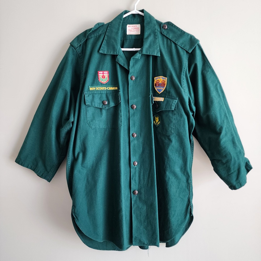 1960s Boy Scouts of Canada Uniform Shirt Mens Green Edmonton Wolf Cub Patches